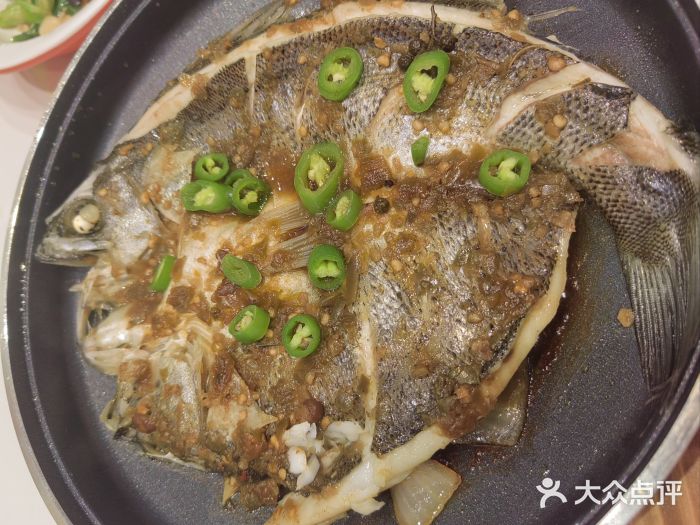 王小赞·肥肠竹林鸡(滨江银泰店)大众点评精选！(图3)