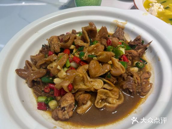 王小赞·肥肠竹林鸡(国大城市广场店) 大众点评精选(图5) 王小赞·肥肠竹林鸡(国大城市广场店) 大众点评精选(图5)