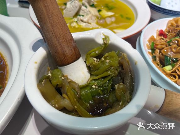 王小赞·肥肠竹林鸡(国大城市广场店) 大众点评精选(图6) 王小赞·肥肠竹林鸡(国大城市广场店) 大众点评精选(图6)