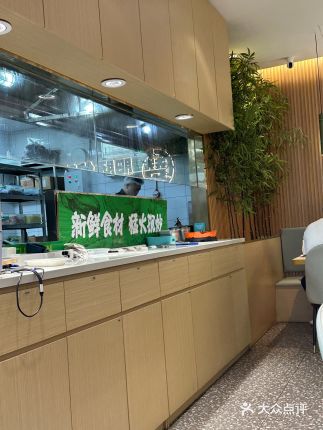 王小赞·肥肠竹林鸡(龙湖江东天街店) 大众点评精选(图5)