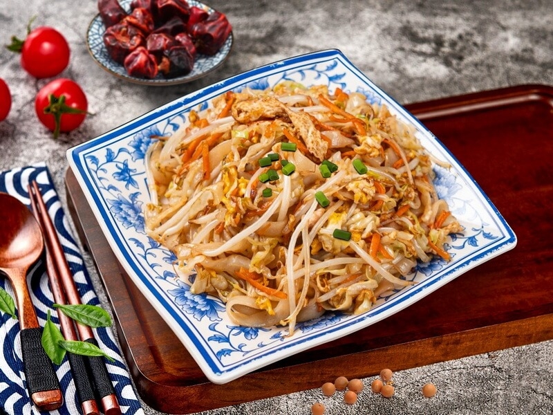 肉丝蛋炒河粉