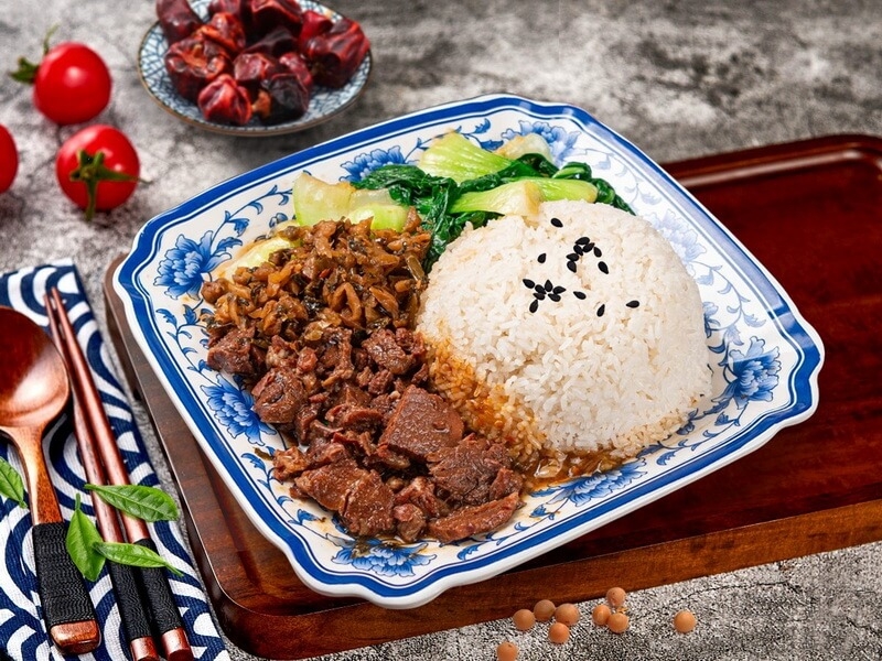 美味牛腩饭